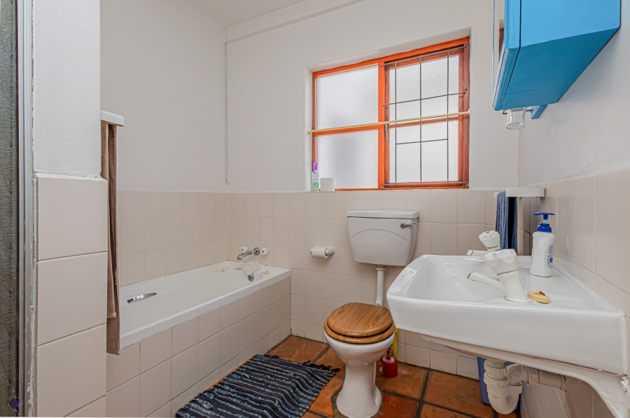 4 Bedroom Property for Sale in Country Club Western Cape